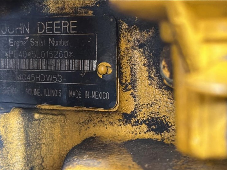 2007-deere-444j-image-34