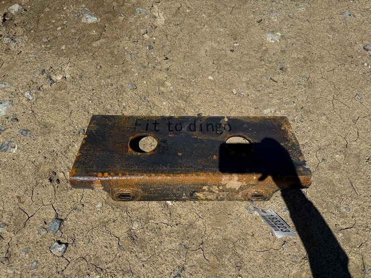 dingo-mounting-plate-image-1