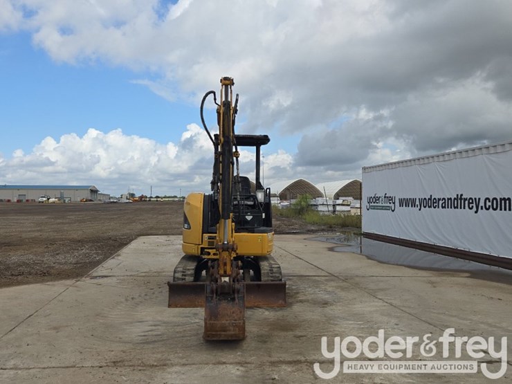 2010-caterpillar-303c-cr-image-8
