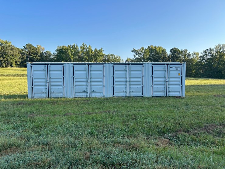#145-•-one-trip-40ft-shipping-container-image-2