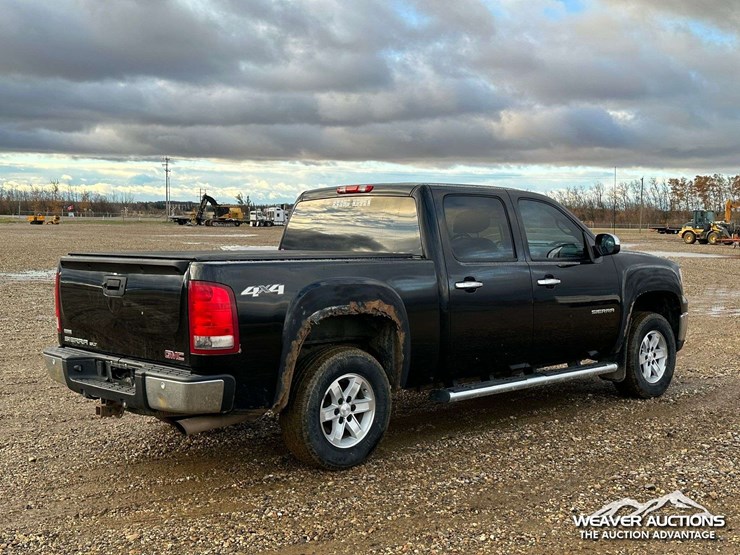 2011-gmc-1500-image-3