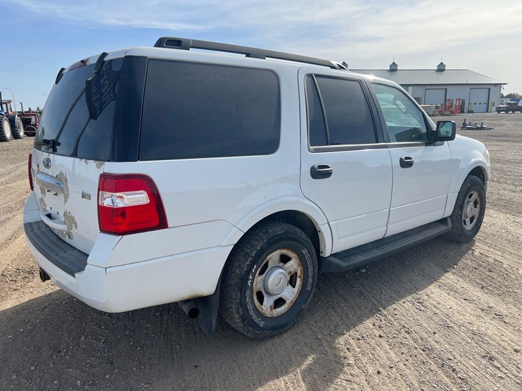 2009-ford-expedition-image-5