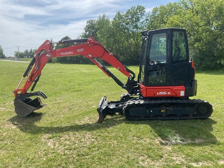 2021-kubota-u55-5-image-8