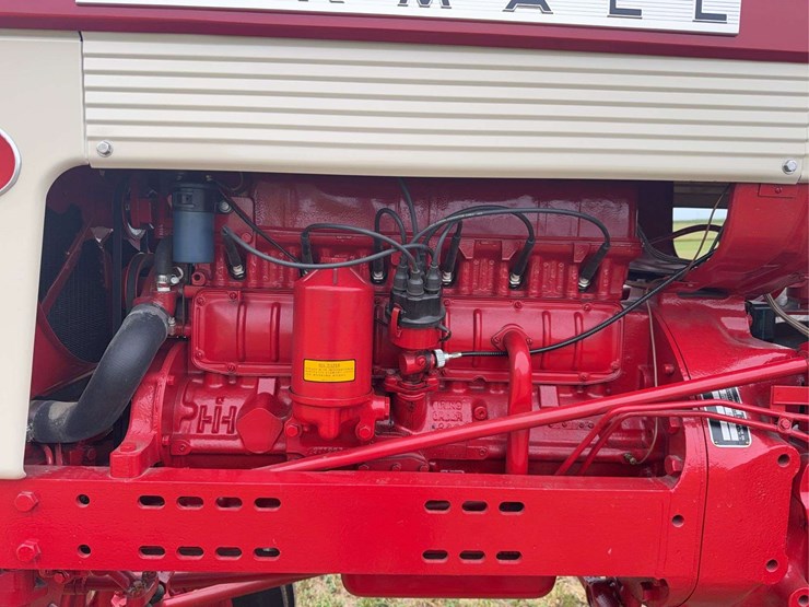 farmall-560-lp-hi-clear-image-22