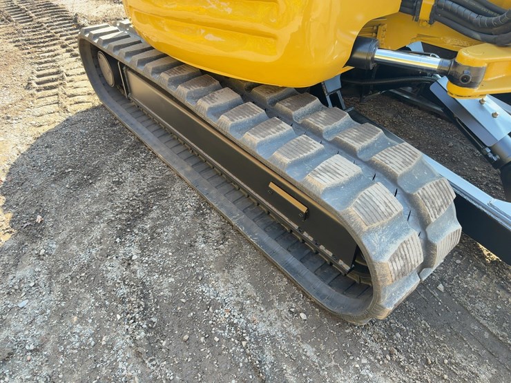 2005-caterpillar-304cr-image-18