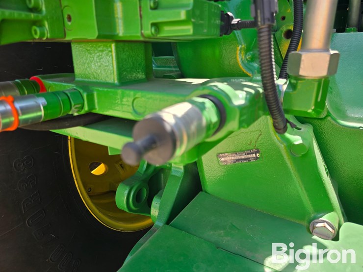 2018-john-deere-9370r-image-18