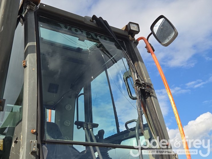 2016-volvo-ec350el-image-66