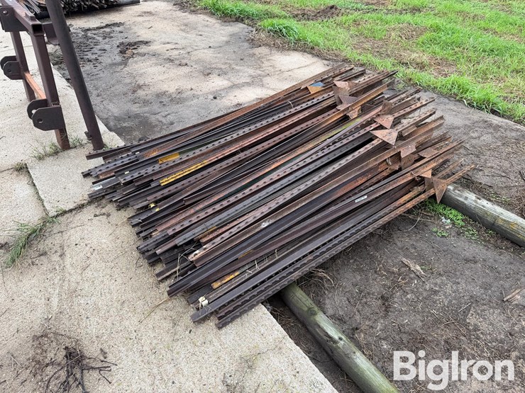 steel-t-posts-image-3