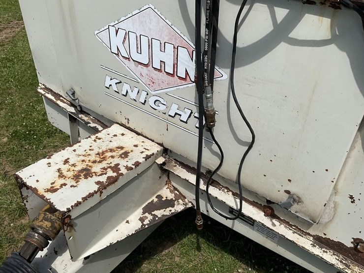 2009-kuhn-knight-8132-image-13