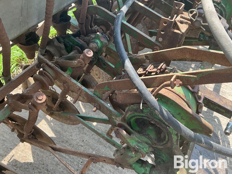 john-deere-10-image-20