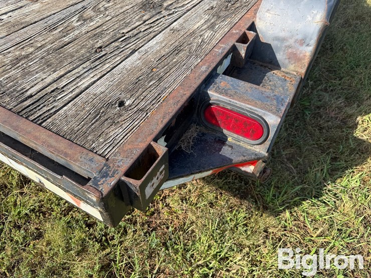 1991-assembled-16'-t/a-flatbed-trailer-image-19
