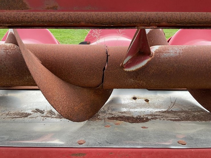 2010-case-ih-3408-image-14