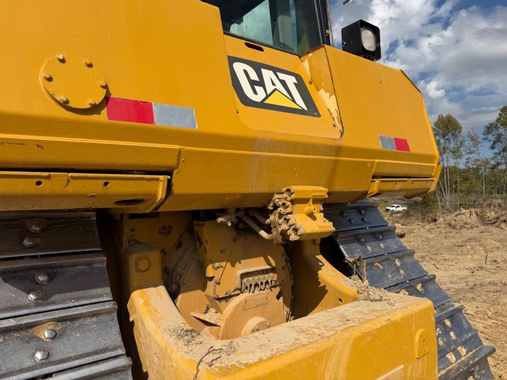 caterpillar-d8t-image-8