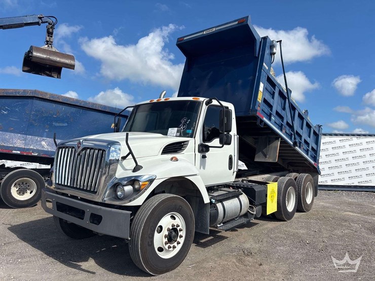 2019-international-hv507-t/a-dump-truck-image-1