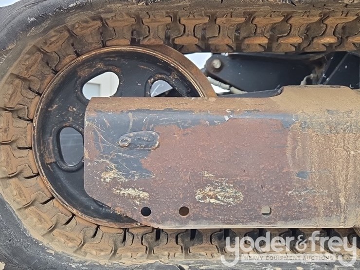 2020-yanmar-vio35-6a-image-12
