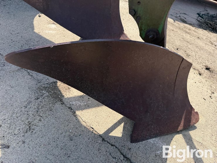 4-bottom-plow-image-15