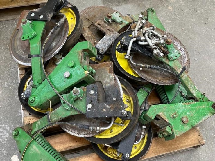 john-deere-7000-image-4