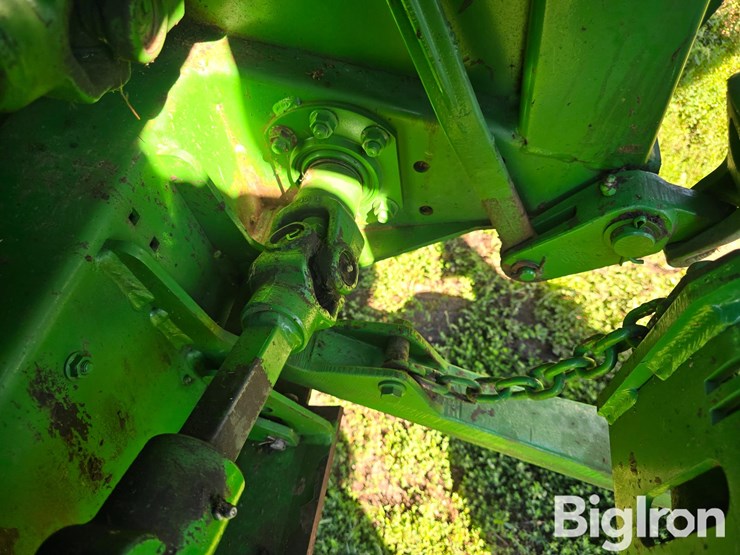 2014-john-deere-946-image-19