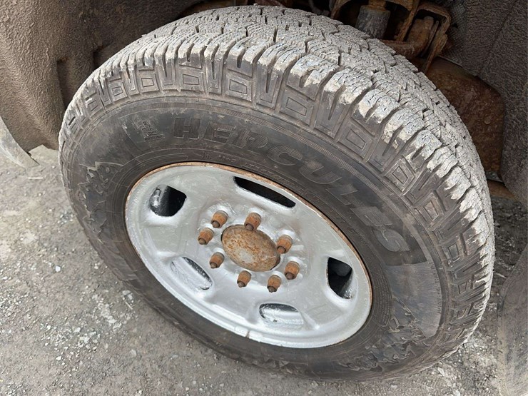 gmc-sierra-2500hd-image-9