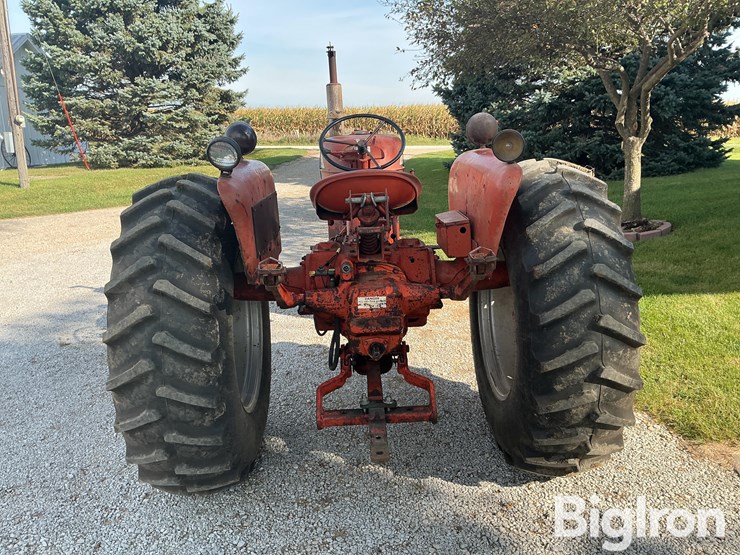 1959-allis-chalmers-d17-series-i-tractor-image-6