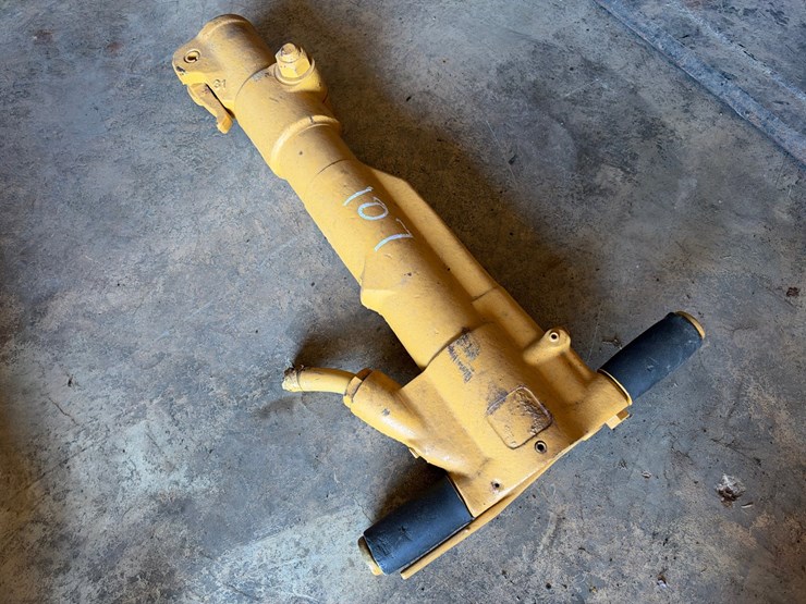 #107-•-pneumatic-paving-breaker-jackhammer-image-2