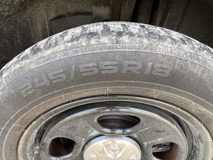 2018-ford-explorer-image-12