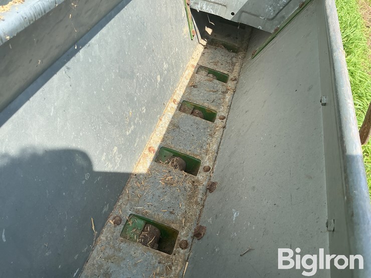 john-deere-10-image-14