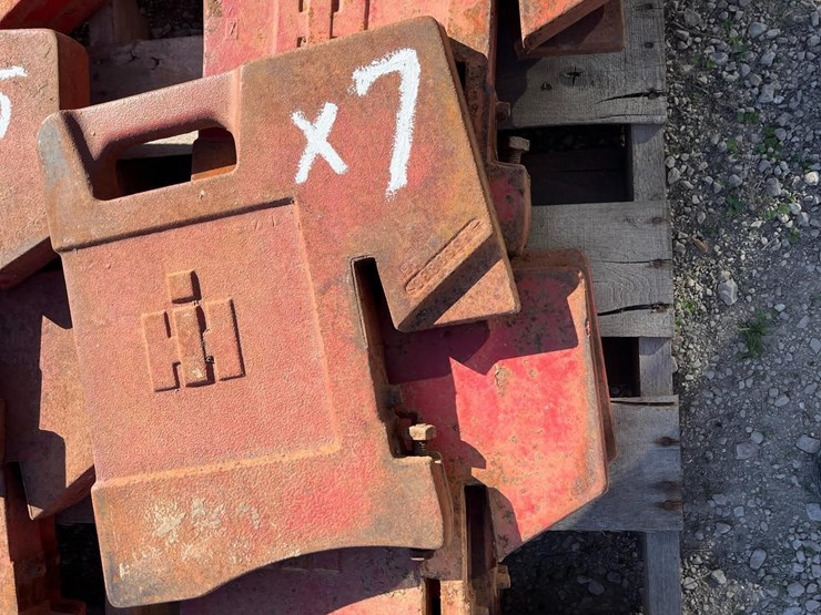 case-ih-100-image-1