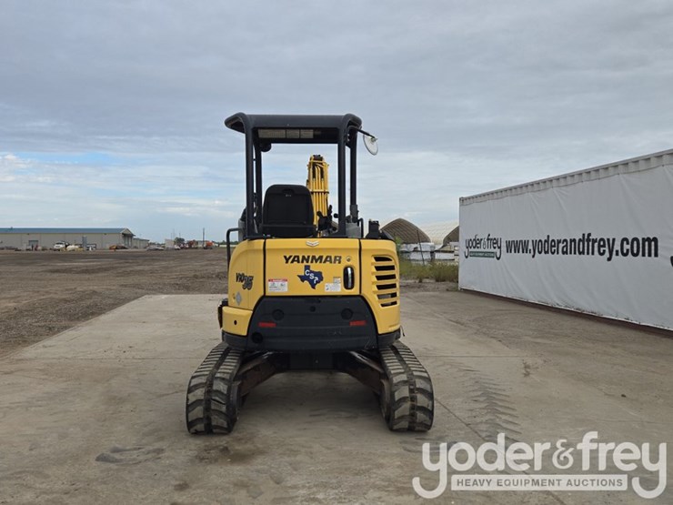 2020-yanmar-vio35-6a-image-4