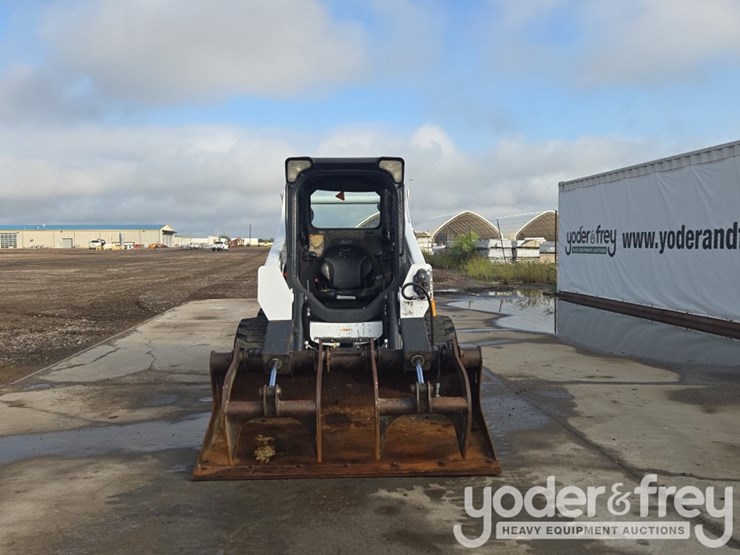 2017-bobcat-s590-image-8