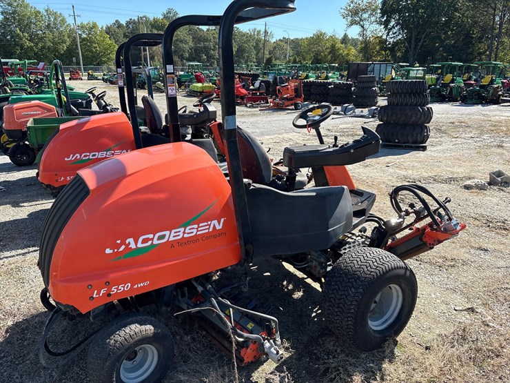 #1031-•-jacobsen-lf550-fairway-mower-image-5