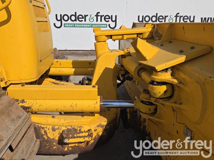 2023-komatsu-d61px-image-29