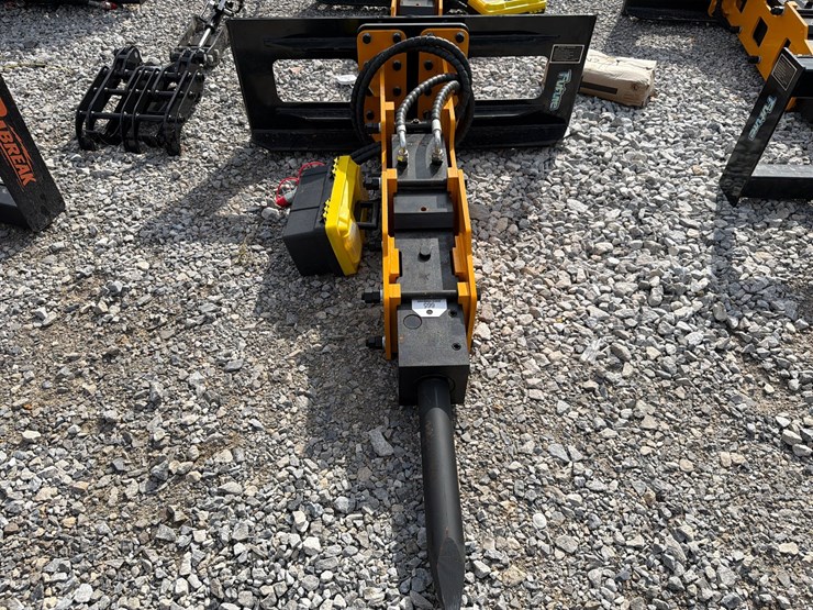 #665-•-future-skid-steer-hammer-image-1