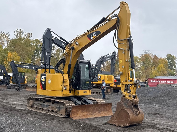 2020-caterpillar-315f-lcr-image-10