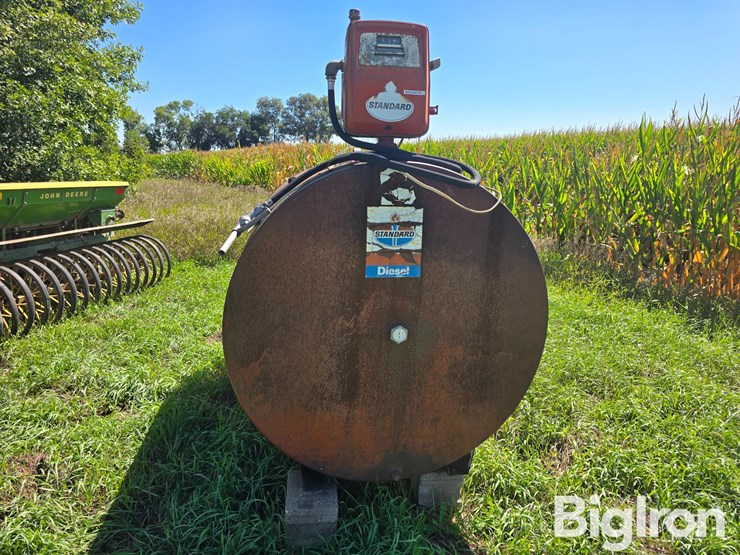 500-gal-fuel-barrel-w/pump-image-2