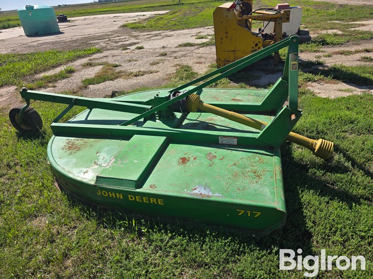 john-deere-717-image-4