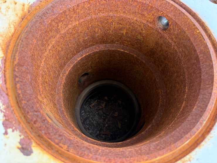 (2)-11-5/8”-&-(1)-13-5/8”-5m-/-10m-casing-heads-image-7