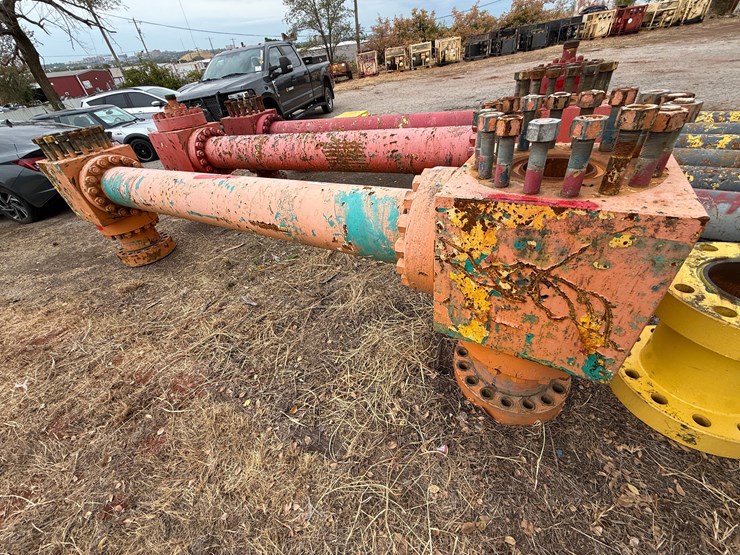 (2-x-$)-(2)-7-1/16”-x-10’l-15k-wp-flanged-spools-&-fluid-crosses-image-2