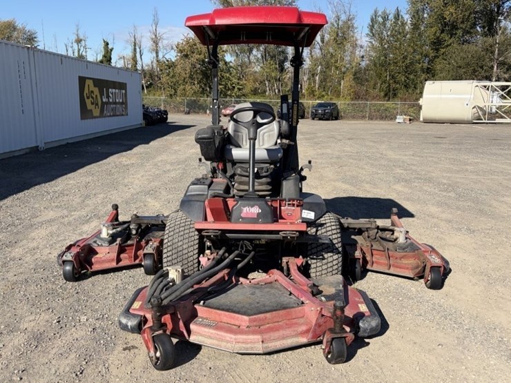 2018-toro-groundsmaster-4000d-image-8
