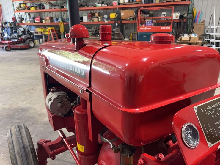 international-harvester-shop-mule-image-36