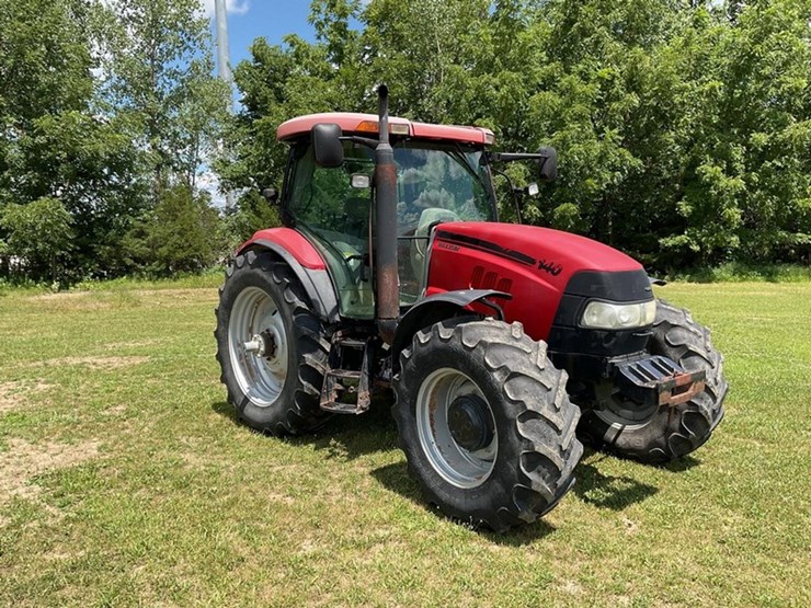 2011-case-ih-maxxum-140-pro-image-3