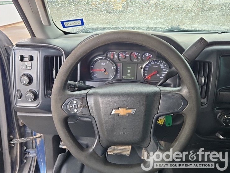 2015-chevrolet-silverado-2500-image-49