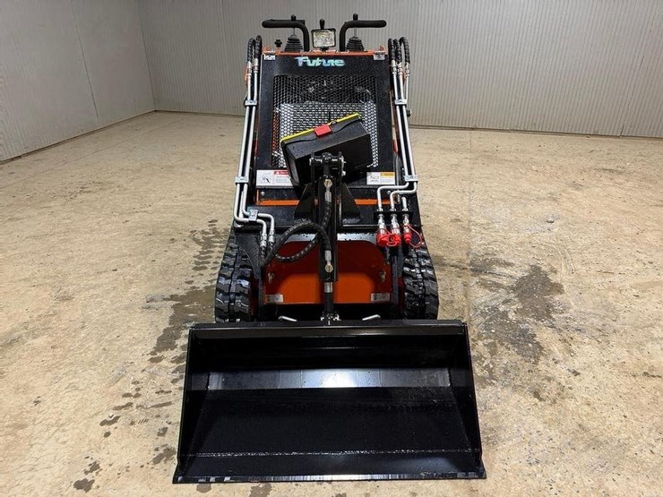 ft36c-walk-behind-skid-loader-image-8