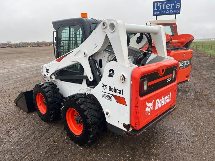 2018-bobcat-s650-image-7