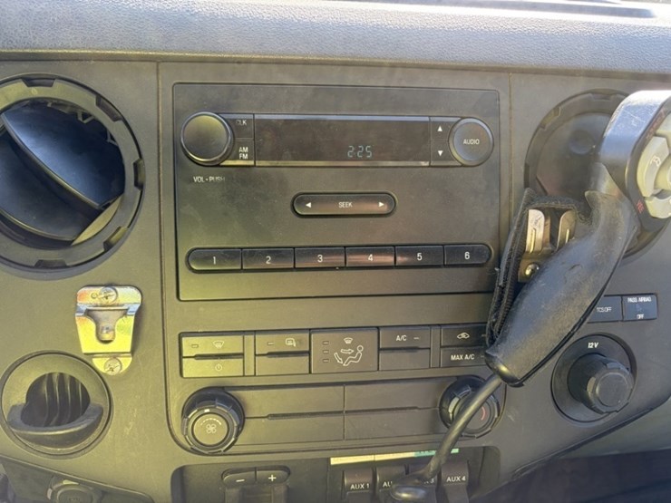 2011-ford-f350-image-41