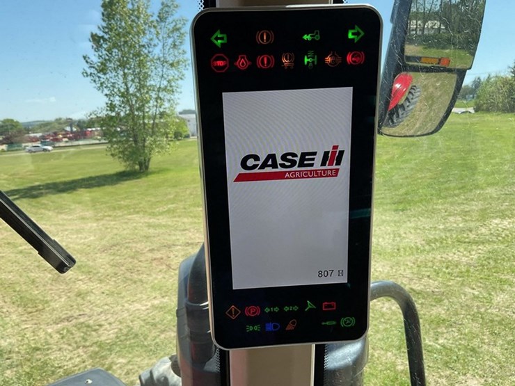 2022-case-ih-magnum-310-cvx-image-29