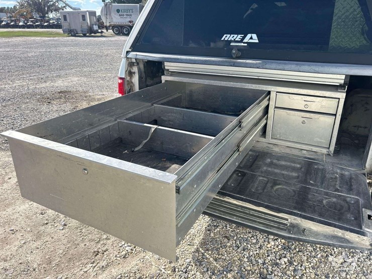 2018-ford-f150-image-24