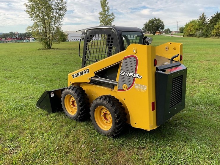 2015-yanmar-s165r-image-7