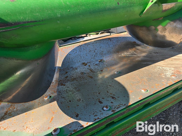 2023-john-deere-c6r-image-16