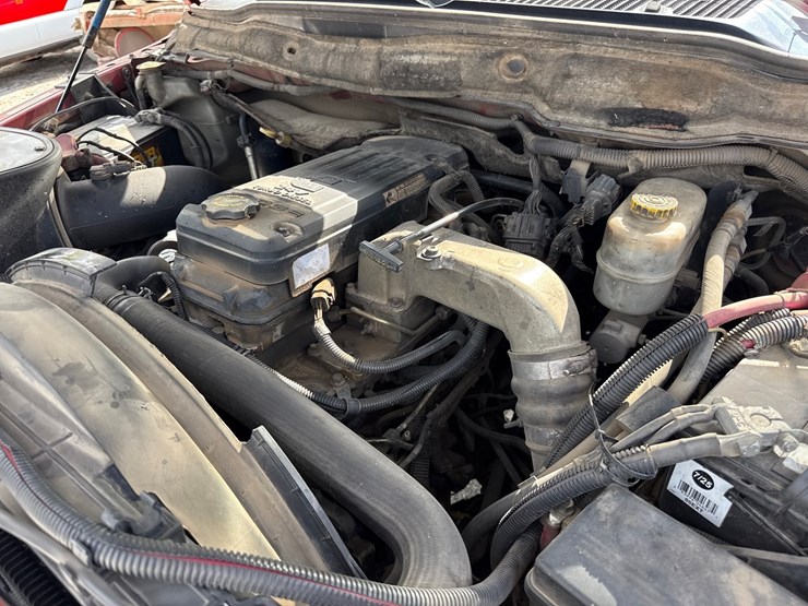 2005-dodge-3500-image-9